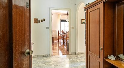 Quadrilocale di 115 m² a Genova (16137)