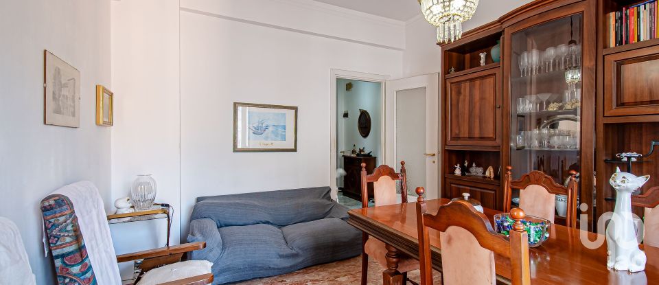 Quadrilocale di 115 m² a Genova (16137)