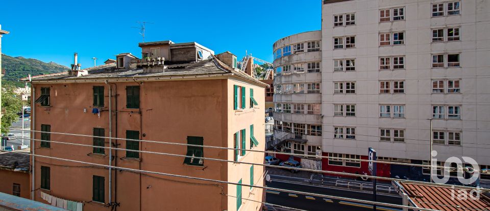 Quadrilocale di 115 m² a Genova (16137)