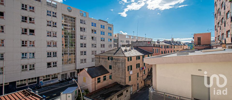 Quadrilocale di 115 m² a Genova (16137)