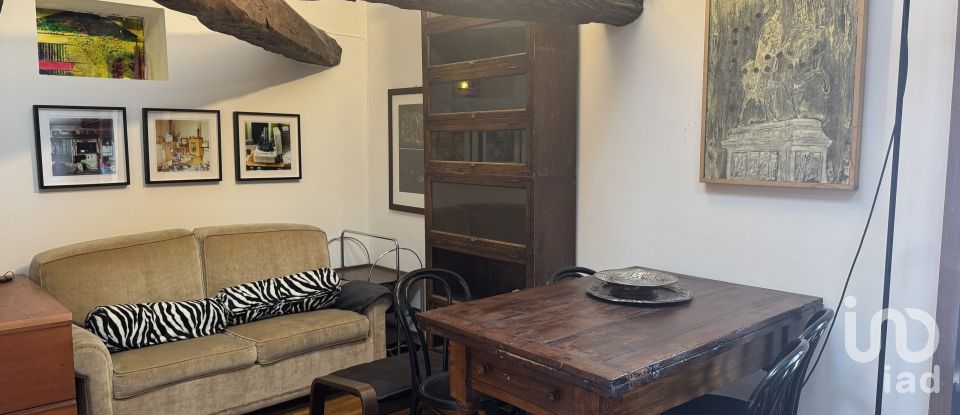 Three-room apartment of 70 m² in Milano (20149)