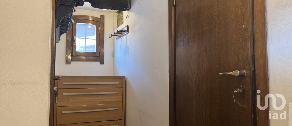 Three-room apartment of 70 m² in Milano (20149)