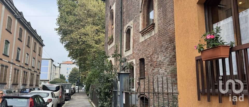 Three-room apartment of 70 m² in Milano (20149)