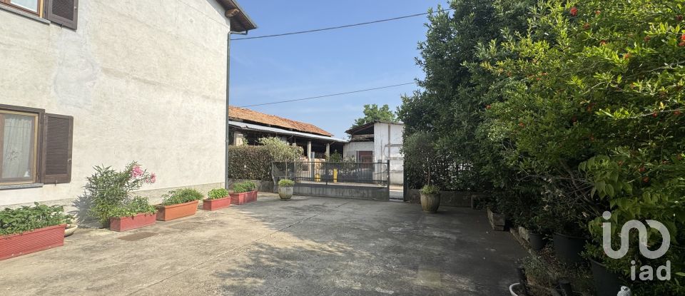 Rustico 0 locali di 355 m² in Corbetta (20011)