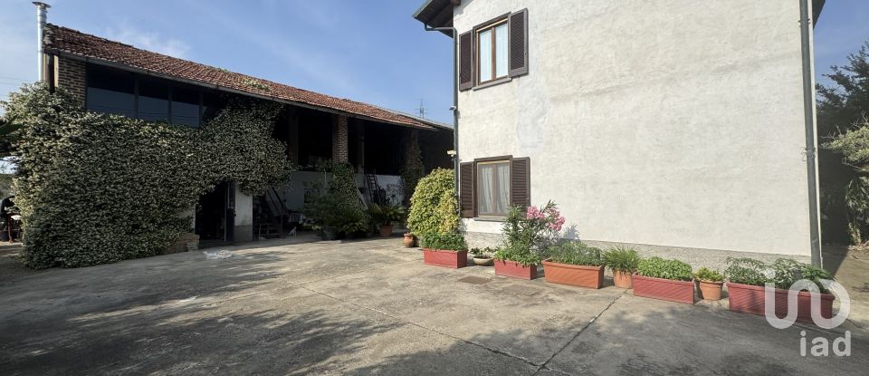 Rustico 0 locali di 355 m² in Corbetta (20011)