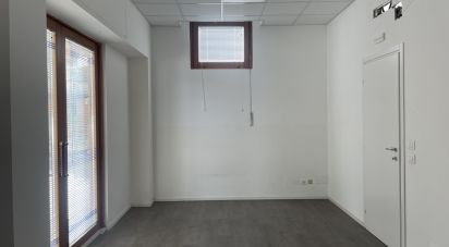 Negozio / locale commerciale di 48 m² in Arezzo (52100)