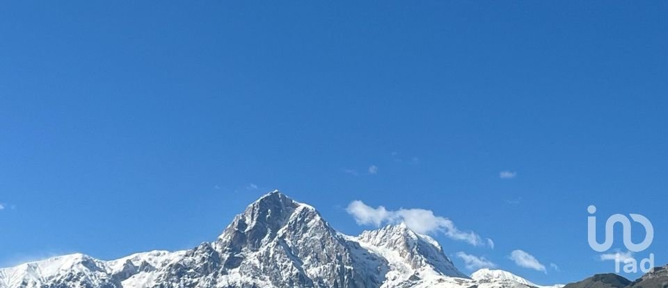 House boat 12 rooms of 329 m² in Castelli (64041)