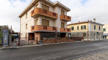 Apartment 6 rooms of 114 m² in Lari (56035)
