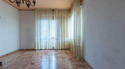 Apartment 6 rooms of 114 m² in Lari (56035)