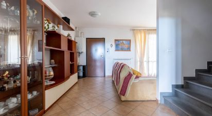 Casa indipendente / Villa 7 locali di 130 m² in Lari (56035)