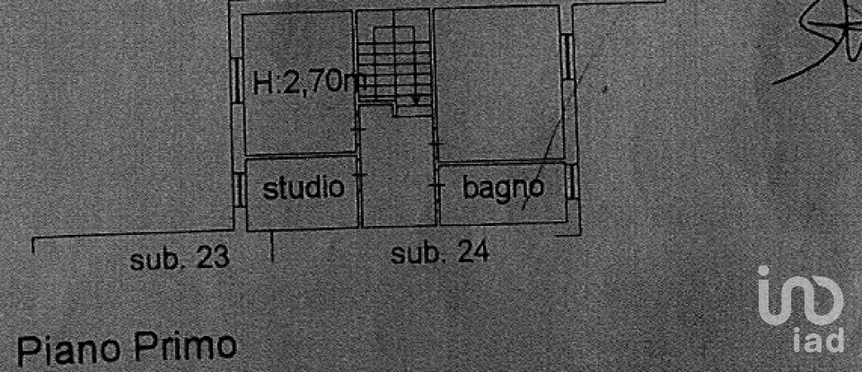 House 7 rooms of 130 m² in Lari (56035)