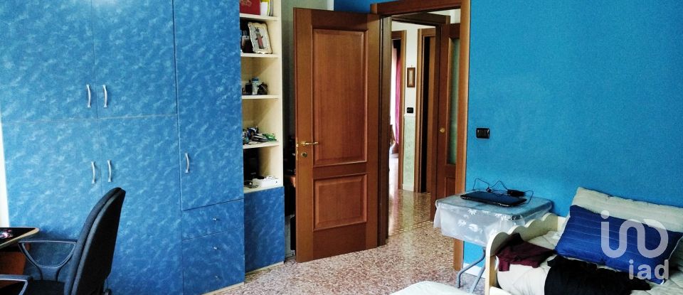 Apartment 8 rooms of 151 m² in Scalea (87029)