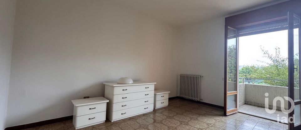 Apartment 9 rooms of 155 m² in Pesaro (61122)