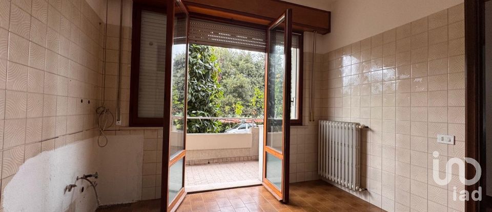 Apartment 9 rooms of 155 m² in Pesaro (61122)