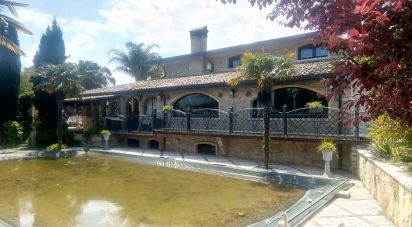 Casale 19 locali di 600 m² in Campomarino (86042)