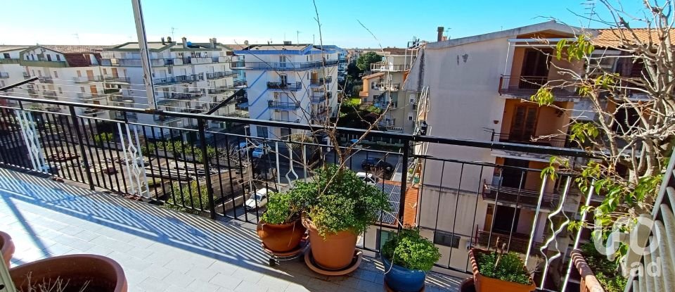 Trilocale di 55 m² a Scalea (87029)