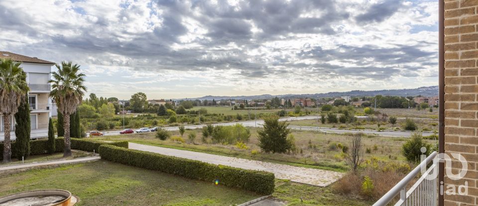 Quadrilocale di 100 m² a Macerata (62100)