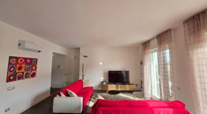 Apartment 6 rooms of 172 m² in Quiliano (17047)