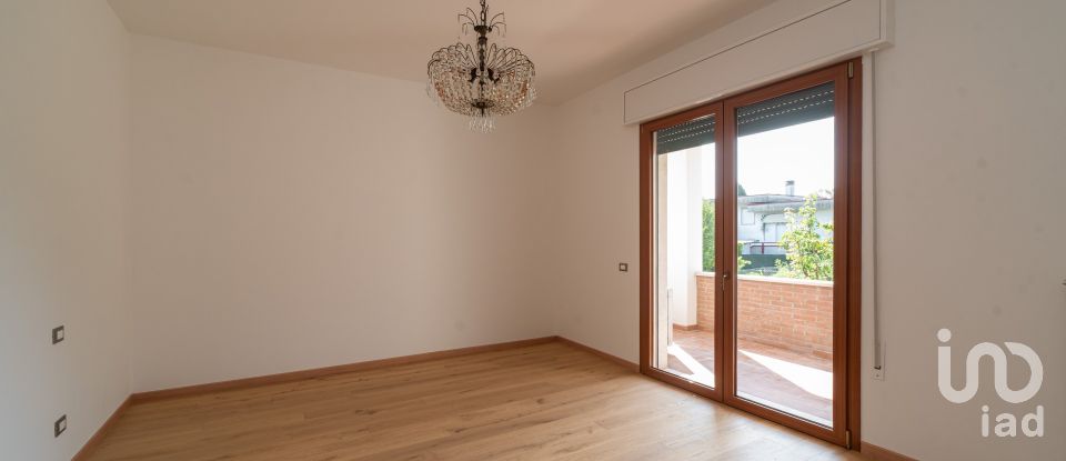 House 4 rooms of 134 m² in Abano Terme (35031)