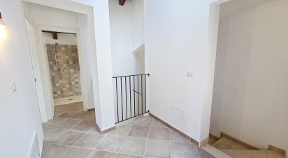 Costruzione di 160 m² in Castignano (63072)