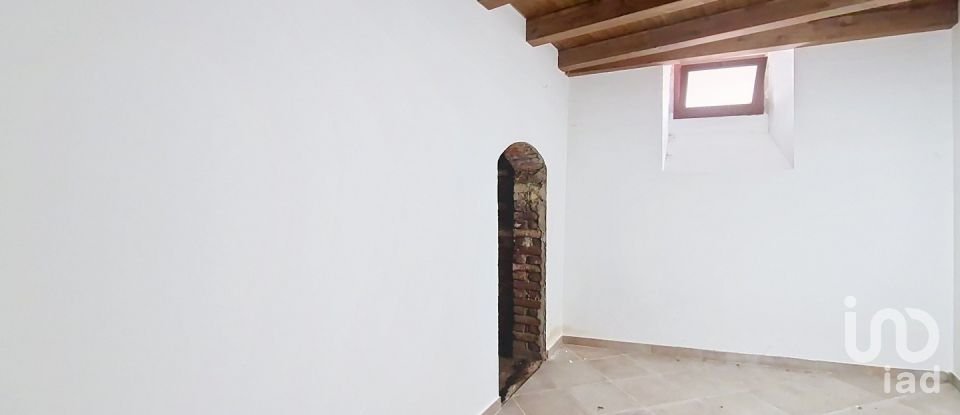 Costruzione di 160 m² in Castignano (63072)