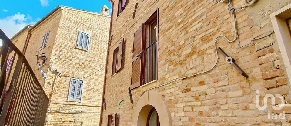 Costruzione di 160 m² in Castignano (63072)