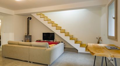 Casale 9 locali di 240 m² in Finale Ligure (17024)