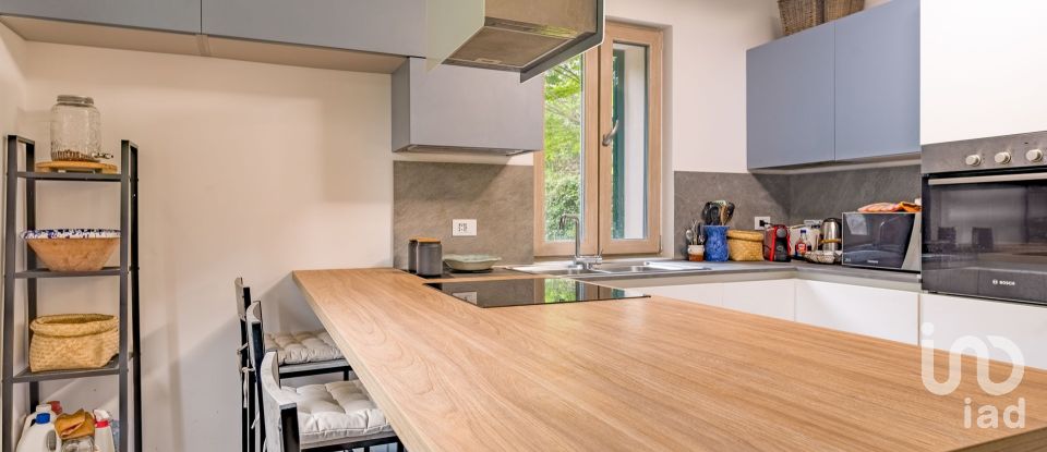 Casale 9 locali di 240 m² in Finale Ligure (17024)