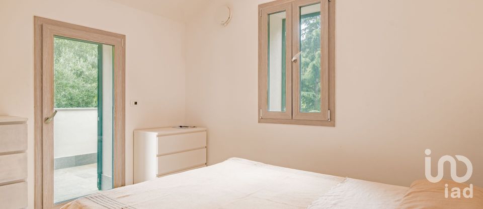 Casale 9 locali di 240 m² in Finale Ligure (17024)