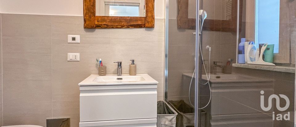 Casale 9 locali di 240 m² in Finale Ligure (17024)