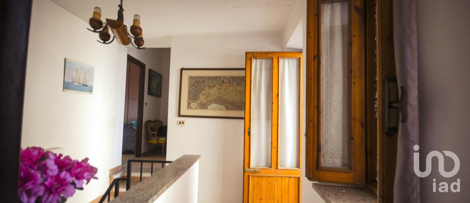 Three-room apartment of 180 m² in Orsara Bormida (15010)