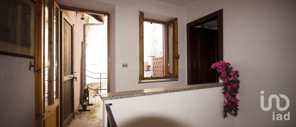 Three-room apartment of 180 m² in Orsara Bormida (15010)