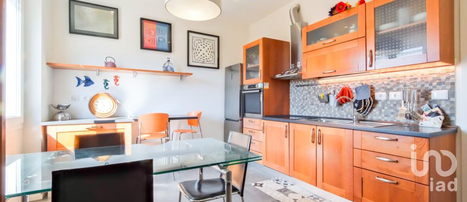 Apartment 8 rooms of 166 m² in Firenze (50125)