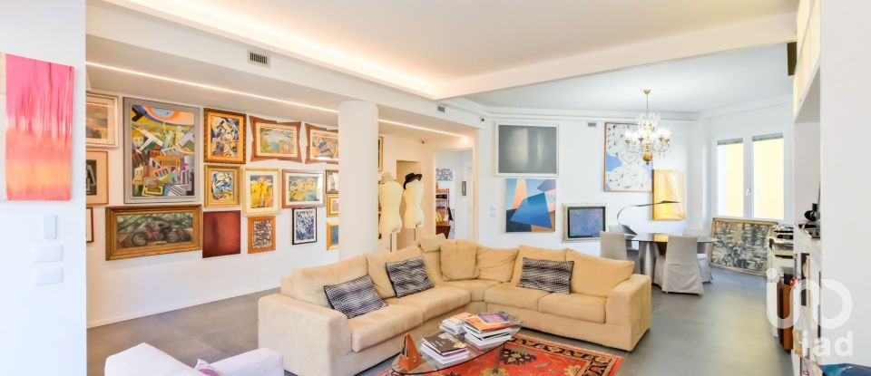Apartment 8 rooms of 166 m² in Firenze (50125)