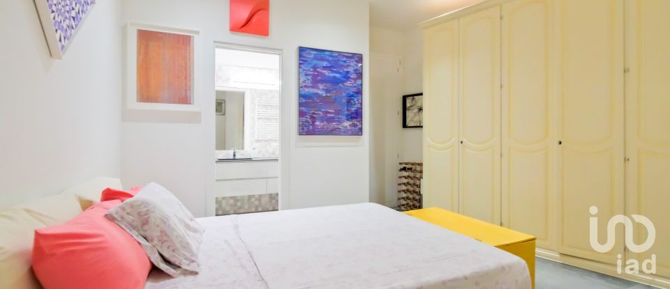 Apartment 8 rooms of 166 m² in Firenze (50125)