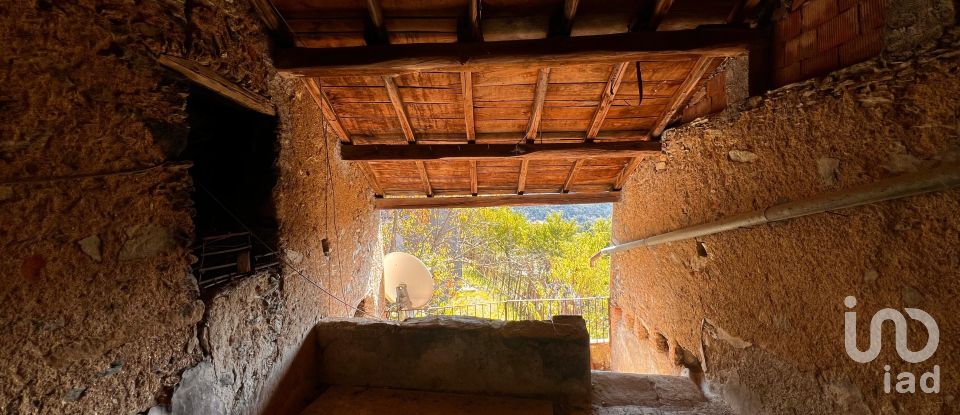 Country home 0 rooms of 243 m² in Calice Ligure (17020)