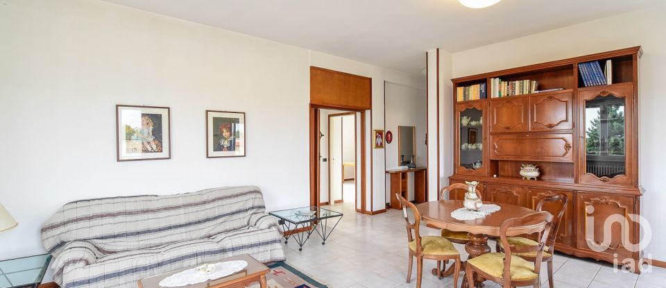 Trilocale di 128 m² a Figino Serenza (22060)