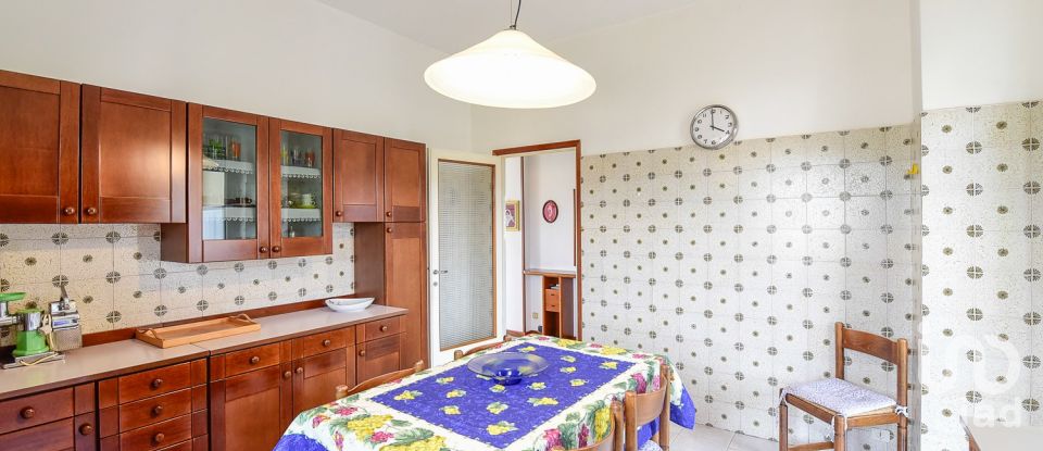 Trilocale di 128 m² a Figino Serenza (22060)