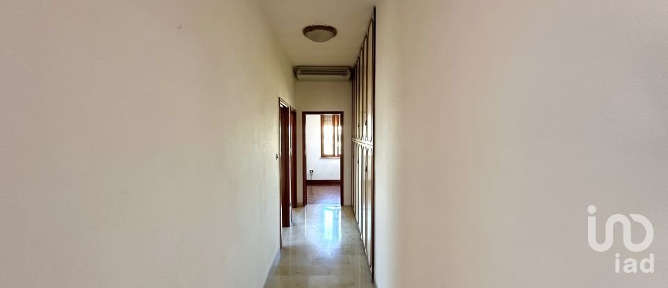 Farm 9 rooms of 248 m² in Stienta (45039)