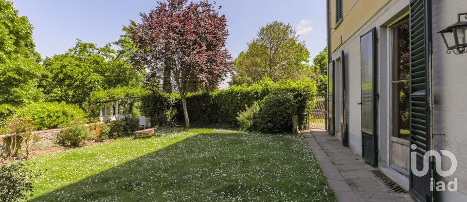 Hotel 5 rooms of 196 m² in Impruneta (50023)