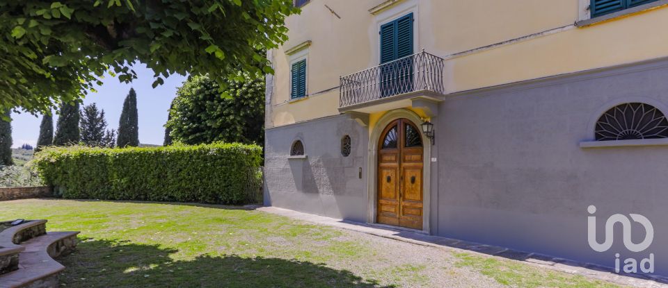 Hotel 5 rooms of 196 m² in Impruneta (50023)