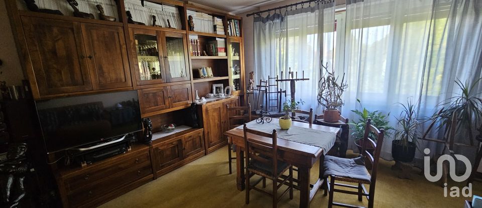 Four-room apartment of 90 m² in Rivarolo Canavese (10086)