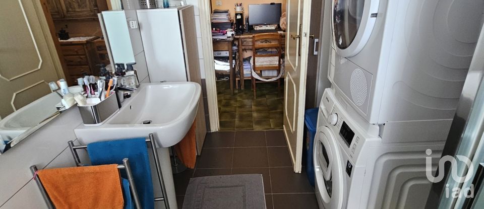 Four-room apartment of 90 m² in Rivarolo Canavese (10086)