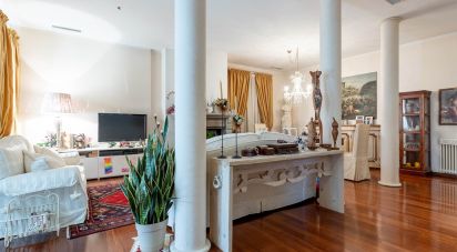 Casa indipendente / Villa 9 locali di 150 m² in Pontedera (56025)