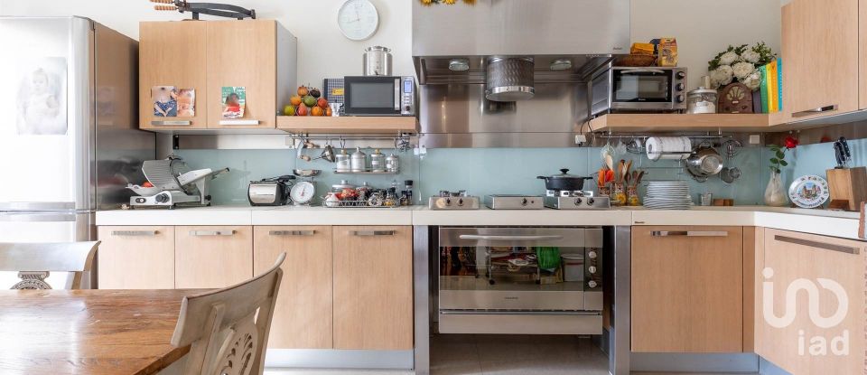 House 9 rooms of 150 m² in Pontedera (56025)