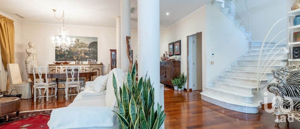 House 9 rooms of 150 m² in Pontedera (56025)