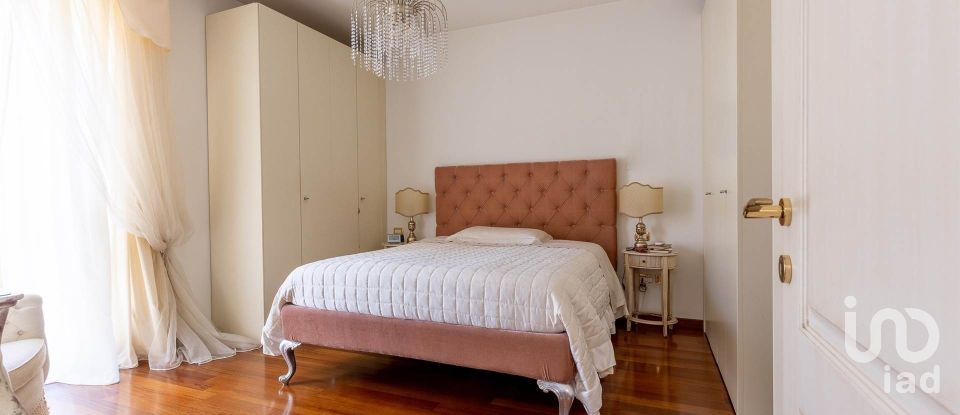 House 9 rooms of 150 m² in Pontedera (56025)