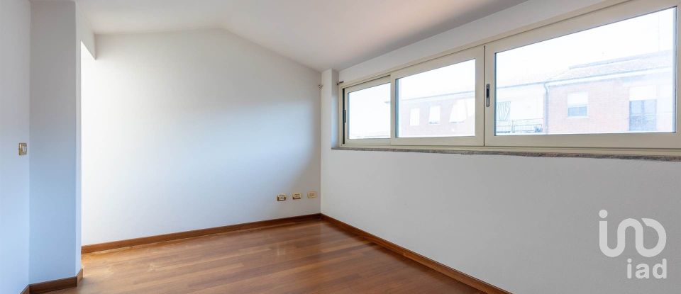 House 9 rooms of 150 m² in Pontedera (56025)