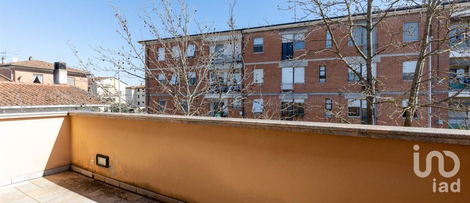 House 9 rooms of 150 m² in Pontedera (56025)