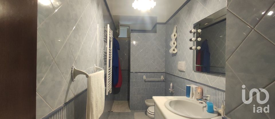 Apartment 8 rooms of 167 m² in Palermo (90143)